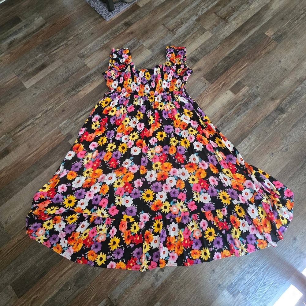 Torrid Floral Smocked High-Low Dress SZ 4 Black Yellow Boho Cottagecore Tiered - Picture 2 of 5
